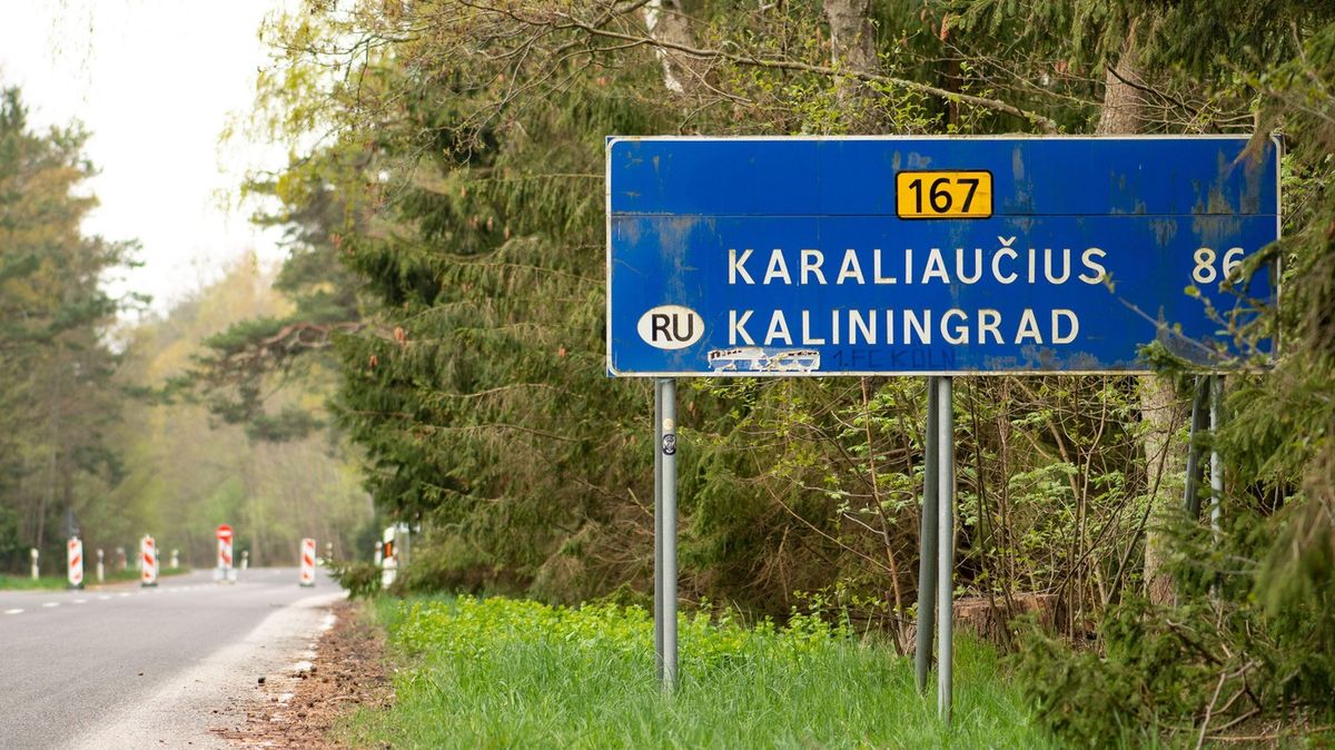 Lotyšsko chce odstranit z dopravních značek názvy ruských a běloruských měst
